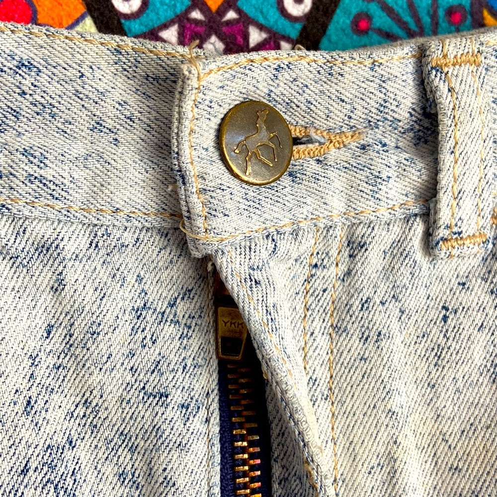 Vintage 1980s Acid Wash Denim A-Line Midi Skirt Sz 8 - Picture 5 of 8